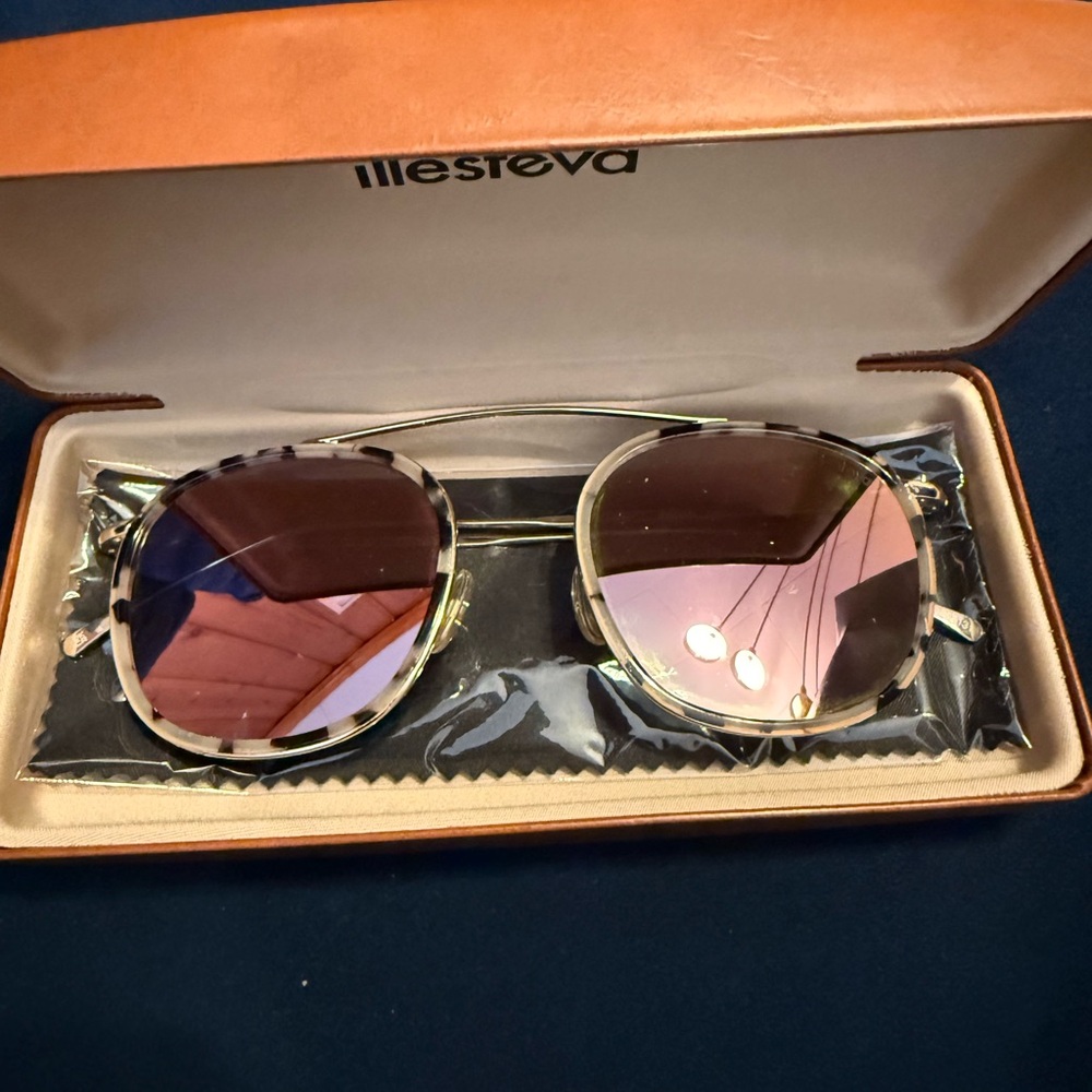 Illesteva Mykonos Ace sunglasses - Picture 12 of 13